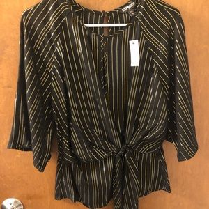NWT Express Tie Top